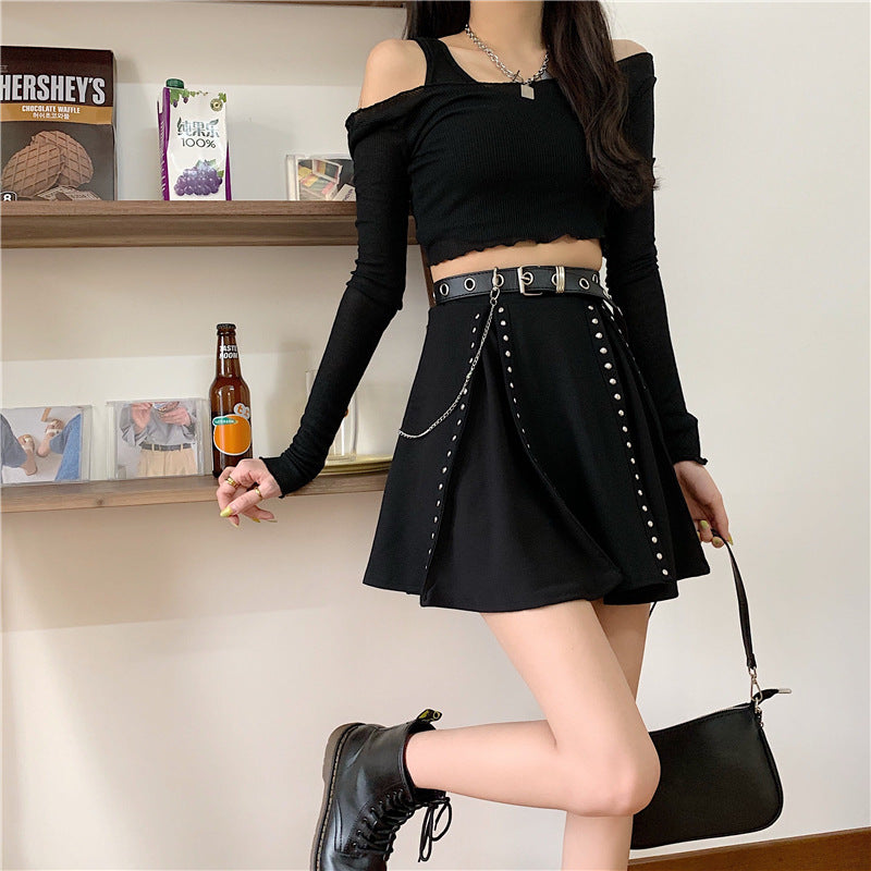 a-line pleated skirt